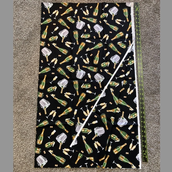 🪡 Timeless Treasures | Champagne Print Glitter Cotton Quilting Fabric, 2yd - Picture 3 of 4